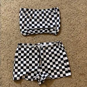 Zipper front checkered spandex short and tube top